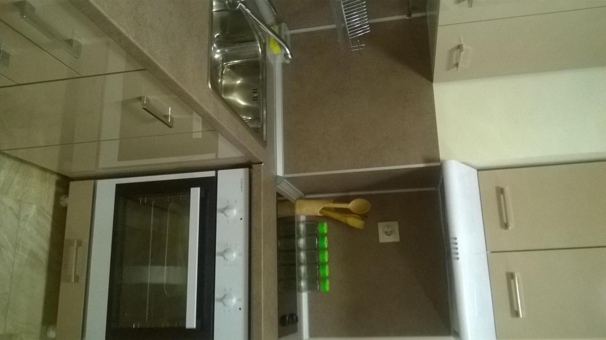 Apartamenti Zhelezovi 帕莫瑞 外观 照片